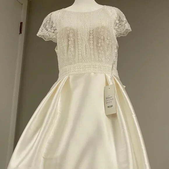 Rosa Clara Beaded Mikado Wedding Dress - Picture 9 of 9